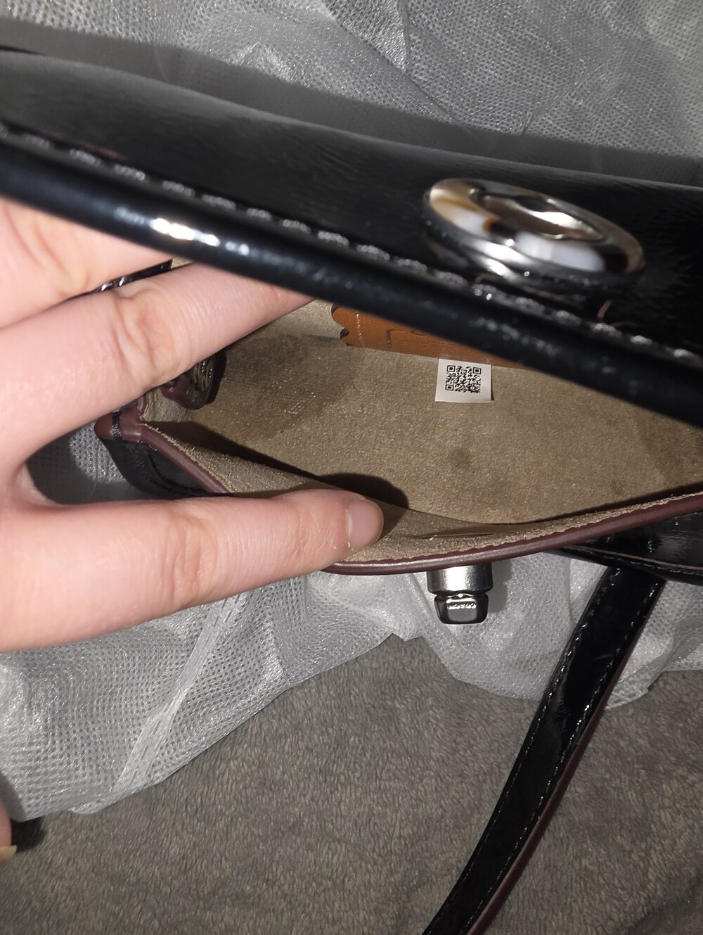 NWT! Coachtopia MINI Wavy Dinky bag in black patent leather - Picture 7 of 7